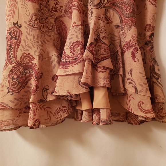 Vintage, Y2K, Chaps by Ralph Lauren, Tan, Paisley Design with Ruffled Layers - Picture 4 of 8